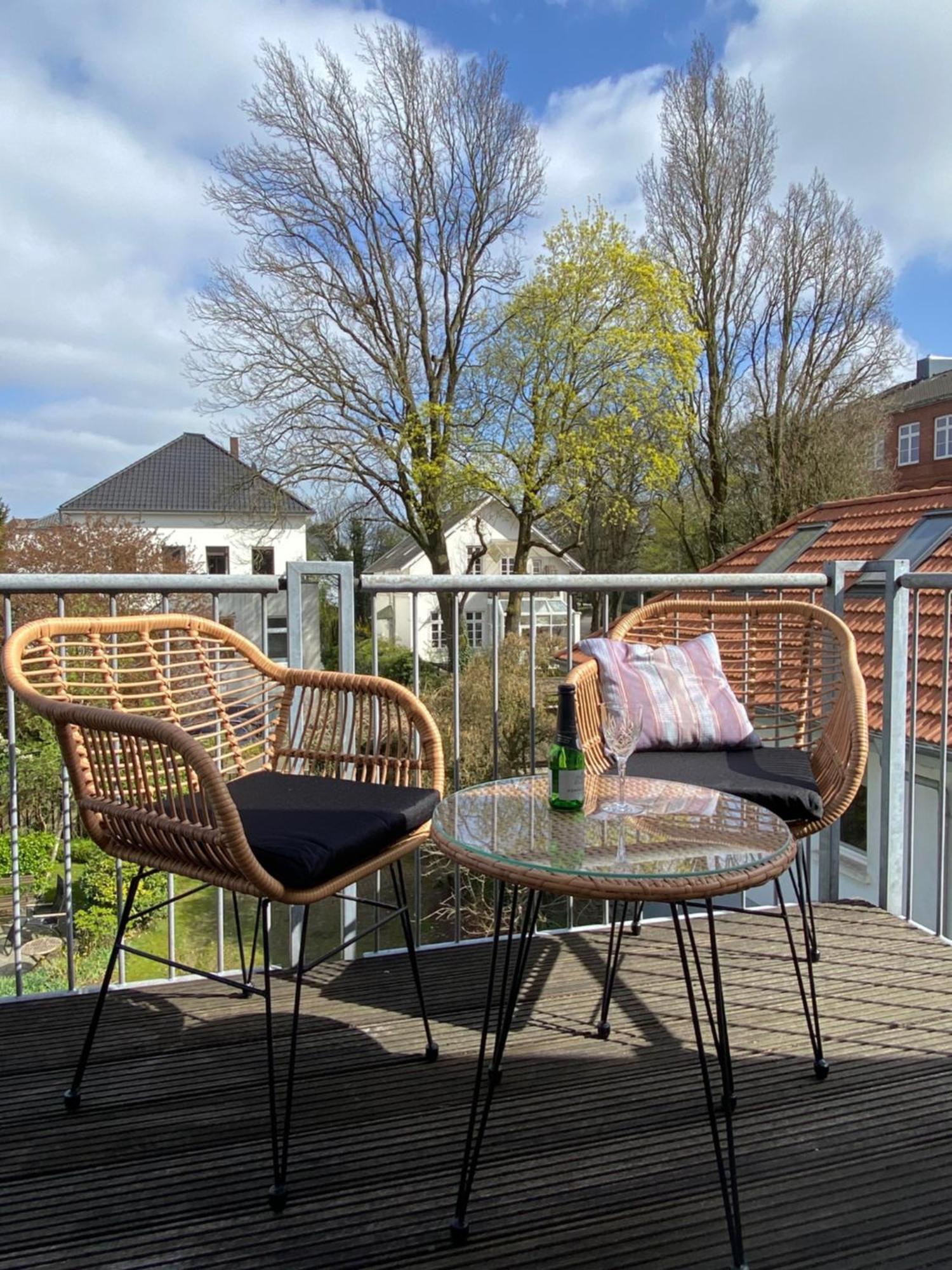 Ruhige Wohnung In Zentral Gelegener Gruenderzeitvilla Oldenburg Exterior foto